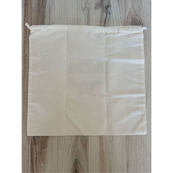 14”x13" MCM Dust Bag (Item# 0041) - Picture 2 of 4